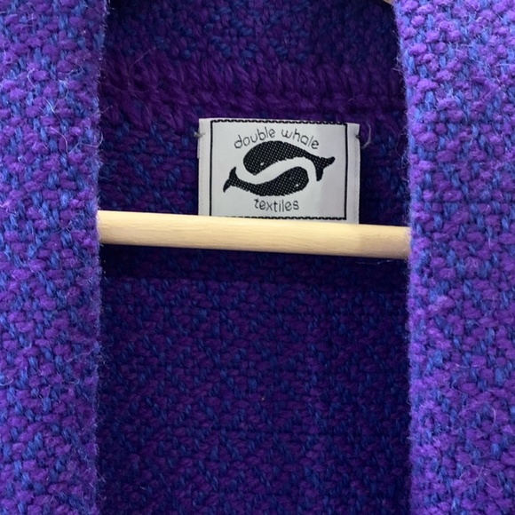 Knitted coat made by Double Whale Textiles - Picture 3 of 3